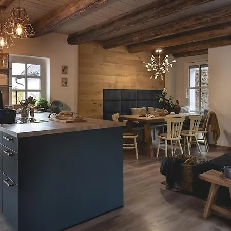 Hofgut Eveshausen Familienquartier 6-11 Gaeste *