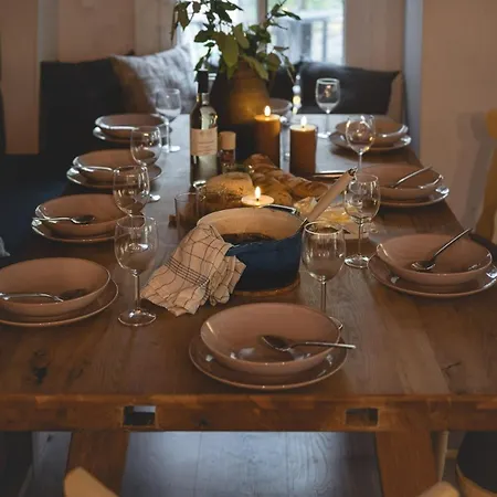 Hofgut Eveshausen Familienquartier 6-11 Gaeste * Dommershausen