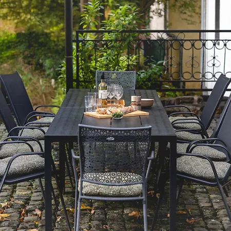 Chalet Hofgut Eveshausen Familienquartier 6-11 Gaeste Dommershausen