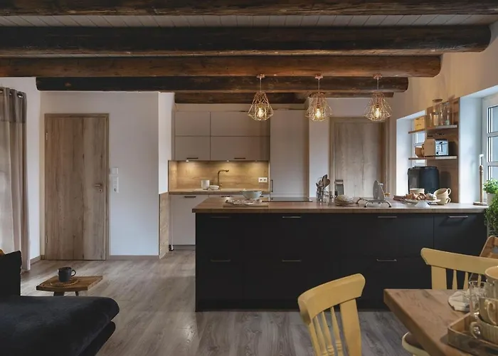 Chalet Hofgut Eveshausen Familienquartier 6-11 Gäste Dommershausen